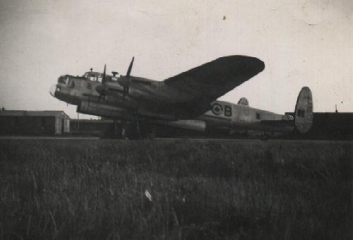 avro lancaster bomber royal canadian air force